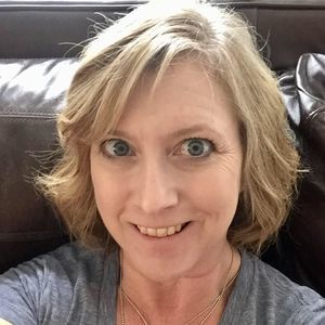 Meet your Posher, Michele